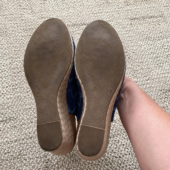 Vionic Espadrilles Shoes Coralina Slingback Closed Toe Wedges Chevron Women’s 9 - Picture 13 of 16